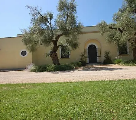 Nociara Apartman *